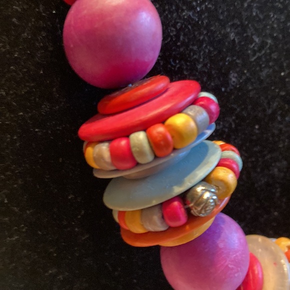Colorful Beaded Necklace - Picture 2 of 6